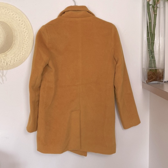 Mustard color women’s coat, medium size, W20.5, L30.5 - Picture 3 of 8